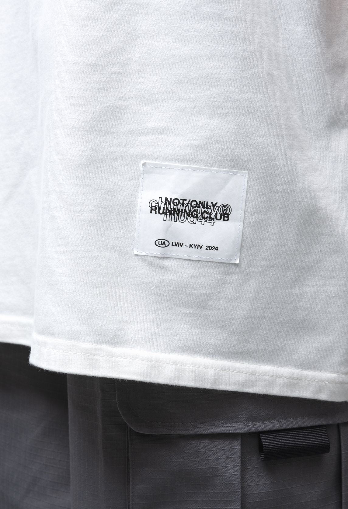 M0D44 x СHUMAKY COMMUNITY T-SHIRT OVERSIZE