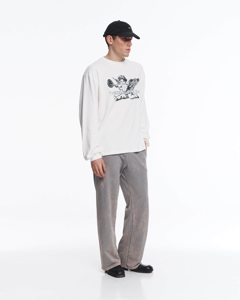 ANGEL LONGSLEEVE