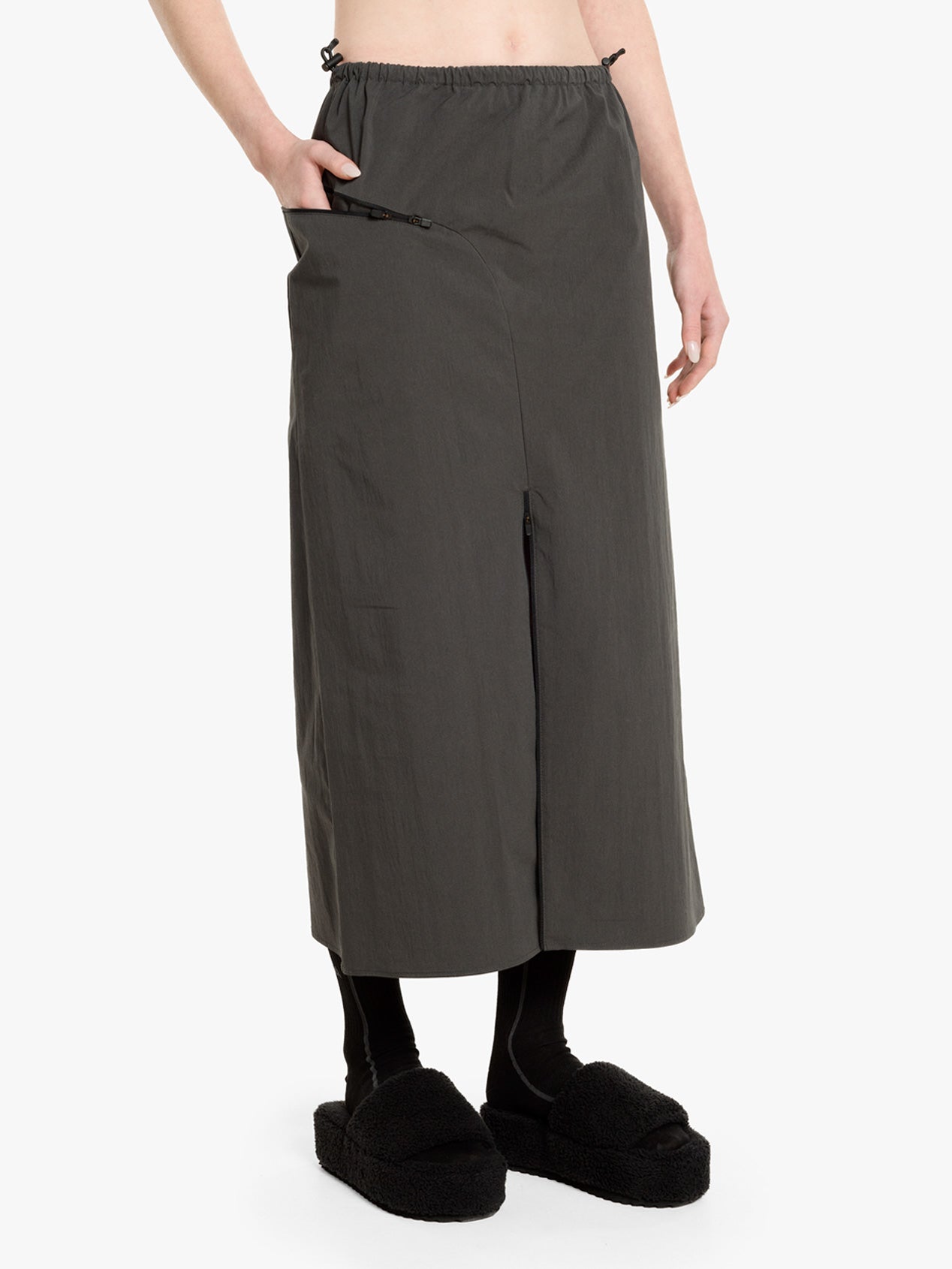 ARCLINE NYLON SKIRT