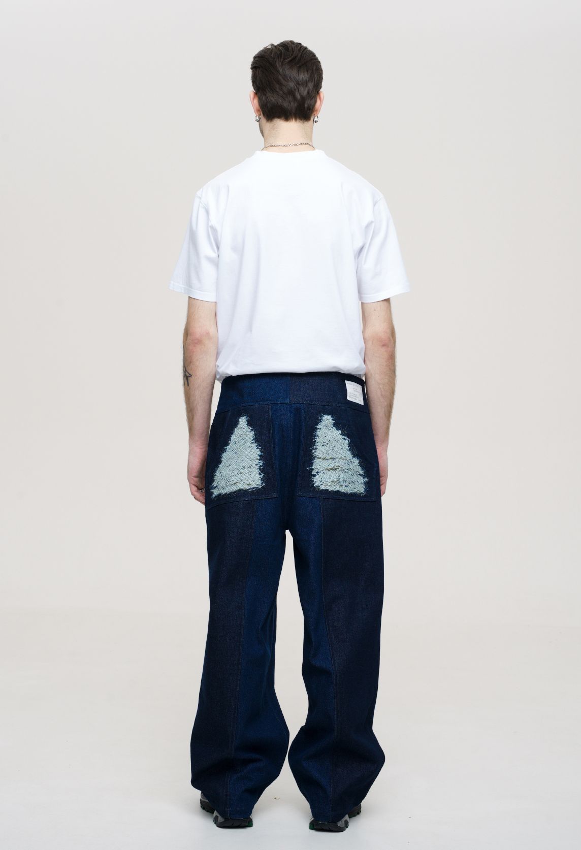 RAGGED PANTS
