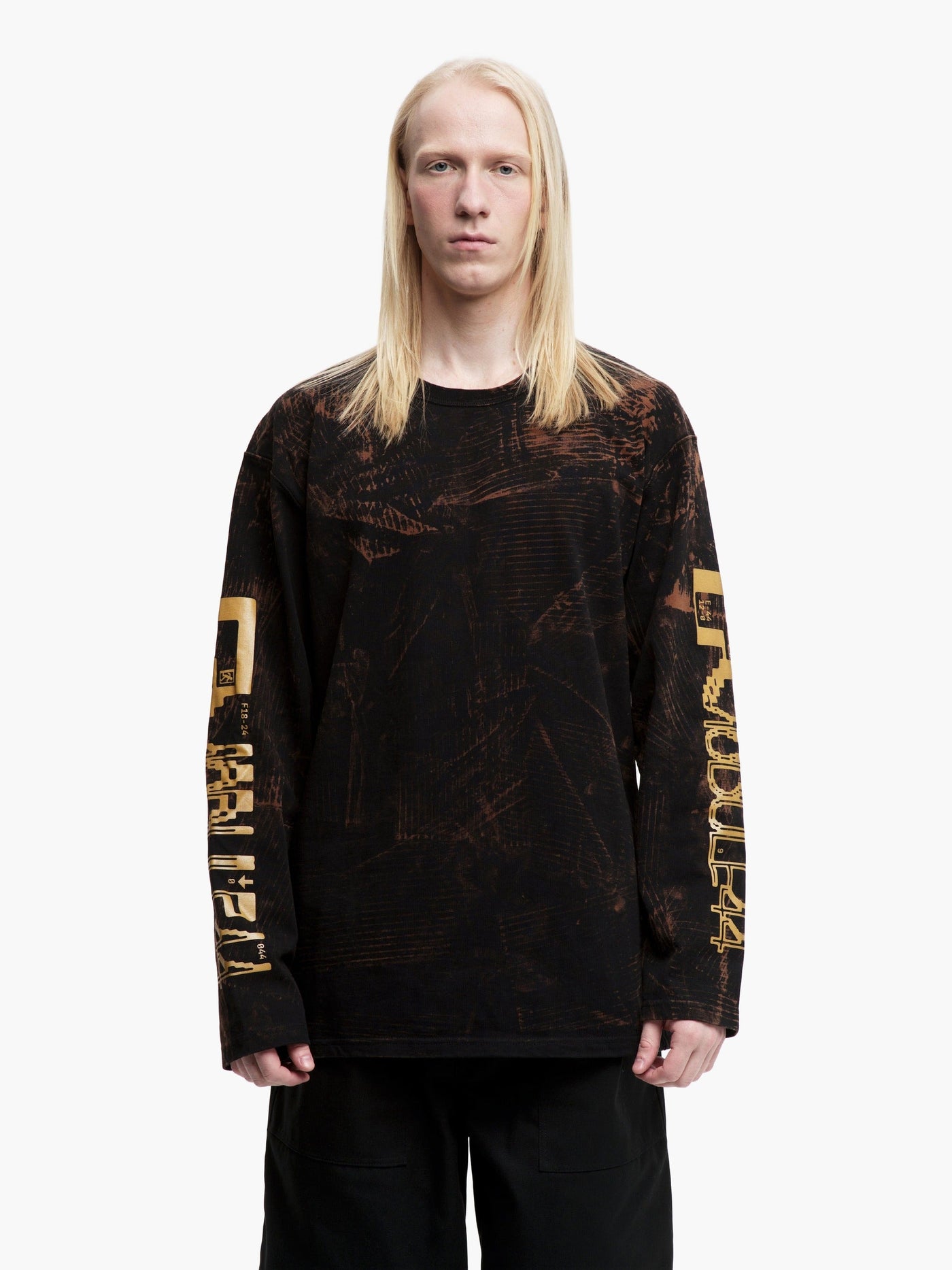 F18-24 LONGSLEEVE BLACK